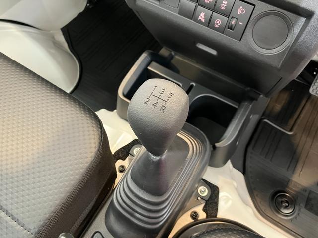 ハイゼットトラックスタンダード MT/AM/FMラジオワンオーナー MT AM/FMラジオ ハロゲンヘッドライト オートライト オートマチックハイビーム スマアシ 取扱説明書 メンテナンスノート(香川県)の中古車