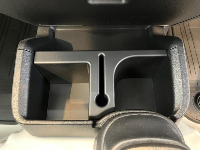 ハイゼットトラックスタンダード MT/AM/FMラジオワンオーナー MT AM/FMラジオ ハロゲンヘッドライト オートライト オートマチックハイビーム スマアシ 取扱説明書 メンテナンスノート(香川県)の中古車