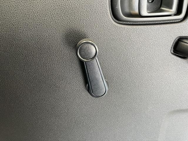 ハイゼットトラックスタンダードワンオーナー　ＡＭ／ＦＭラジオ　ハロゲンヘッドライト　オートライト　オートマチックハイビーム　スマアシ　ゴムマット　バイザー　取扱説明書　メンテナンスノート（香川県）の中古車