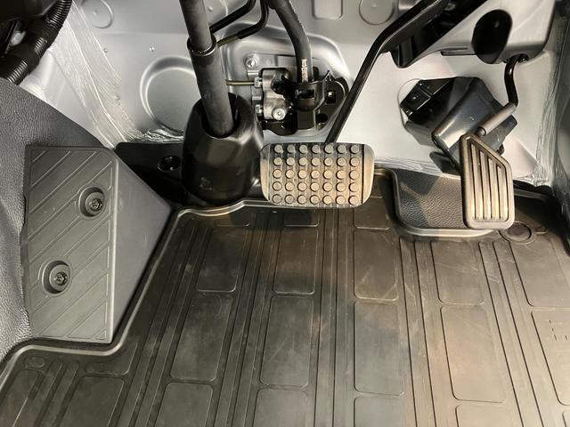 ハイゼットトラックスタンダードワンオーナー　ＡＭ／ＦＭラジオ　ハロゲンヘッドライト　オートライト　オートマチックハイビーム　スマアシ　ゴムマット　バイザー　取扱説明書　メンテナンスノート（香川県）の中古車