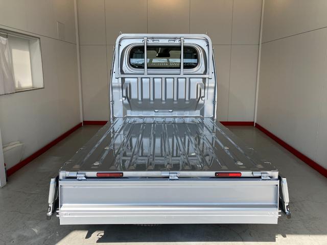 ハイゼットトラックスタンダードワンオーナー　ＡＭ／ＦＭラジオ　ハロゲンヘッドライト　オートライト　オートマチックハイビーム　スマアシ　ゴムマット　バイザー　取扱説明書　メンテナンスノート（香川県）の中古車