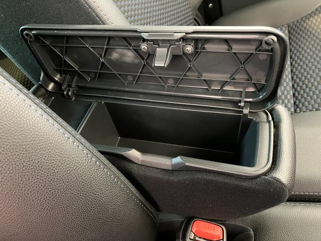 タントカスタムXecoIDLE非装着車 Bluetooth接続9インチスマホ連携ディスプレイオーディオ バックモニター Bluetooth接続 両側パワースライドドア 運転席・助手席シートヒーター 電動パーキングブレーキ 純正14インチアルミホイール(香川県)の中古車