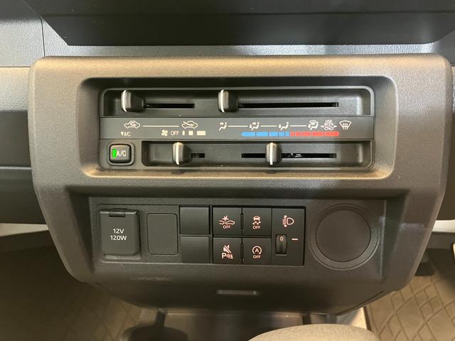 ハイゼットトラックスタンダード　ＣＶＴ　２ＷＤ　ラジオＣＶＴ　２ＷＤ　ワンオーナー　ＡＭ／ＦＭラジオ　ラバーマット　ハロゲンヘッドライト　オートライト　オートハイビーム　アイドリングストップ　スマアシ（香川県）の中古車