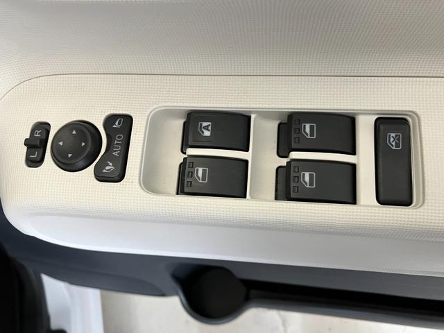 ムーヴキャンバスストライプスＧターボターボ　パノラマモニター対応カメラ　両側パワースライドドア　電動パーキングブレーキ　オートブレーキホールド　ホッとカップホルダー　アダプティブクルーズコントロール　運転席・助手席シートヒーター（香川県）の中古車