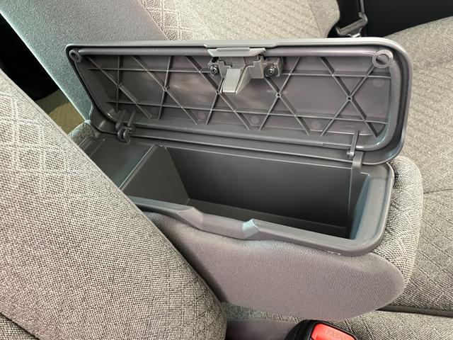 タントX 左側パワースライドドア シートヒーター左側パワースライドドア 運転席・助手席シートヒーター 電動パーキングブレーキ オートブレーキホールド オーディオレス ワンオーナー スマートキー LEDヘッドランプ オートライト オートハイビーム(香川県)の中古車