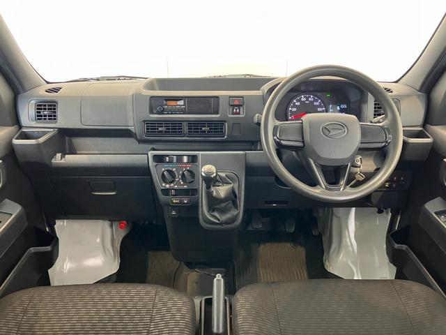 ハイゼットカーゴＤＸ　ＭＴ　２ＷＤ　ラジオＭＴ　２ＷＤ　両側スライドドア　ワンオーナー　キーレスエントリー　ＡＭ／ＦＭラジオ　ハロゲンヘッドライト　オートライト　オートハイビーム（香川県）の中古車