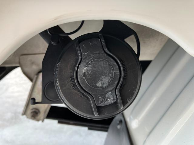 ハイゼットトラックエアコン・パワステ　スペシャルワンオーナー　ＭＴ　ハロゲンヘッドライト　ＡＭ／ＦＭラジオ　荷台板張り　取扱説明書　メンテナンスノート（香川県）の中古車