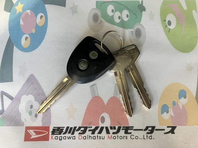 ミライースG ETC/キーレスエントリー/アルミ純正ETC キーレスエントリー ハロゲンヘッドライト 純正14インチアルミホイール 電動格納ミラー シガーソケット 取扱説明書 メンテナンスノート(香川県)の中古車