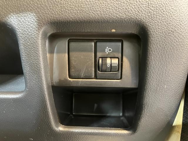 キャリイトラックKCエアコン・パワステ MT/AM/FMラジオワンオーナー MT AM/FMラジオ ハロゲンヘッドライト エアコン パワステ 取扱説明書 メンテナンスノート(香川県)の中古車