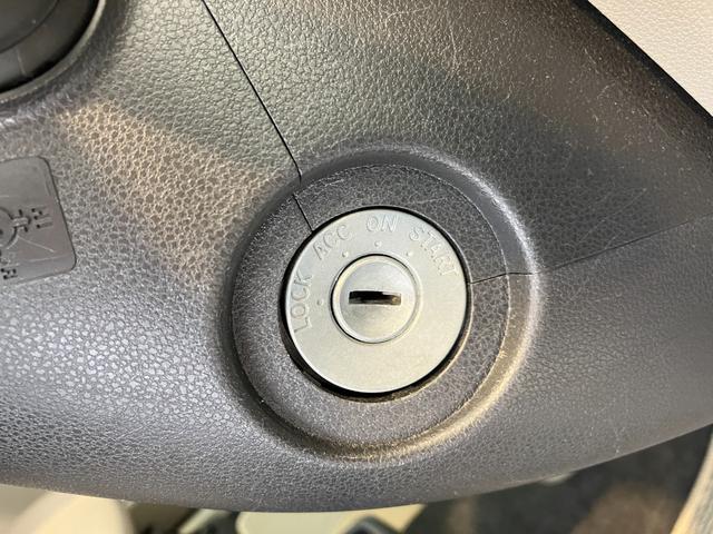 ミライースL ナビ/ETC/Bluetooth接続ワンオーナー 純正ナビ 純正ETC Bluetooth接続 ハロゲンヘッドライト キーレスエントリー リヤガラスフィルム貼り 取扱説明書 メンテナンスノート(香川県)の中古車