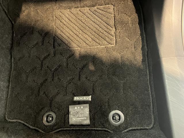 ロッキーＧ　ターボ／ナビ／ＥＴＣ／ドラレコ／アルミワンオーナー　ターボ　純正ナビ　純正ＥＴＣ　純正ドライブレコーダー　バックモニター（クリーナー付き）　アダプティブクルーズコントロール　Ｂｌｕｅｔｏｏｔｈ接続　運転席・助手席シートヒーター（香川県）の中古車