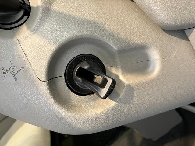 ムーヴコンテＸ　リミテッド　ＣＤ／アルミＣＤ　電動スライドシート（運転席）　電動格納ミラー　純正１４インチアルミホイール　スマートキー　スペアタイヤ付き　取扱説明書　メンテナンスノート（香川県）の中古車