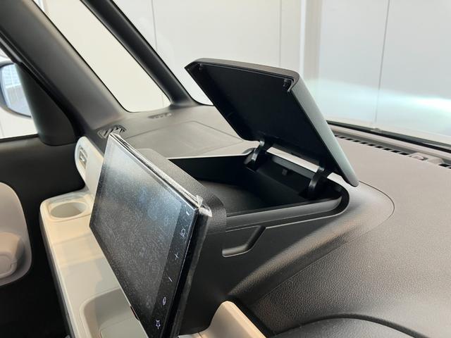 ムーヴキャンバスストライプスＧ　ディスプレイオーディオワンオーナー　９インチスマホ連携ディスプレイオーディオ　パノラマモニター　Ｂｌｕｅｔｏｏｔｈ接続　両側パワースライドドア　ワイヤレス充電器　ホッとカップホルダー　運転席・助手席シートヒーター（香川県）の中古車