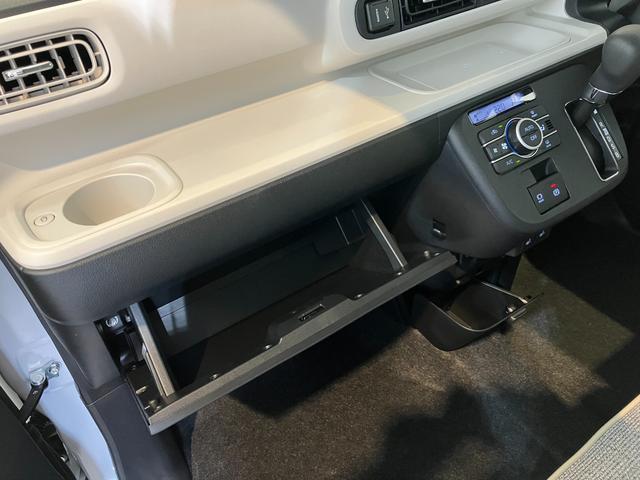 ムーヴキャンバスストライプスＧ　ディスプレイオーディオワンオーナー　９インチスマホ連携ディスプレイオーディオ　パノラマモニター　Ｂｌｕｅｔｏｏｔｈ接続　両側パワースライドドア　ワイヤレス充電器　ホッとカップホルダー　運転席・助手席シートヒーター（香川県）の中古車