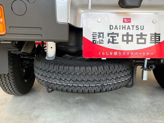 ハイゼットトラックスタンダード　ＭＴ　２ＷＤ　ラジオＭＴ　２ＷＤ　ＡＭ／ＦＭラジオ　ワンオーナー　ハロゲンヘッドライト　オートライト　オートハイビーム　アイドリングストップ　ロングバイザー　ラバーマット（香川県）の中古車