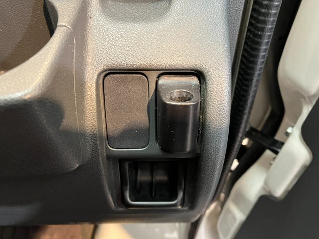 ハイゼットカーゴスペシャル　ＭＴ　２ＷＤ　ラジオＭＴ　２ＷＤ　ＡＭ／ＦＭラジオ　ハロゲンヘッドライト　両側スライドドア　取扱説明書　メンテナンスノート（香川県）の中古車