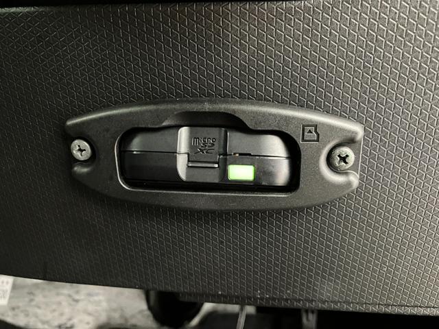 タントカスタムX ナビ バックモニター純正ナビ バックモニター 純正ドライブレコーダー 運転席・助手席シートヒーター 純正14インチアルミホイール 両側パワースライドドア 電動パーキングブレーキ オートブレーキホールド 電動格納ミラー(香川県)の中古車