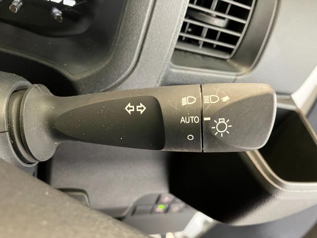 ハイゼットカーゴＤＸ　キーレスエントリー／両側スライドドアワンオーナー　ＡＭ／ＦＭラジオ　キーレスエントリー　スマアシ　両側スライドドア　ハロゲンヘッドライト　オートライト　オートマチックハイビーム　アイドリングストップ　取扱説明書　メンテナンスノート（香川県）の中古車