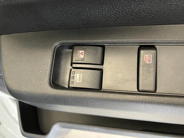 ハイゼットカーゴＤＸ　キーレスエントリー／両側スライドドアワンオーナー　ＡＭ／ＦＭラジオ　キーレスエントリー　スマアシ　両側スライドドア　ハロゲンヘッドライト　オートライト　オートマチックハイビーム　アイドリングストップ　取扱説明書　メンテナンスノート（香川県）の中古車