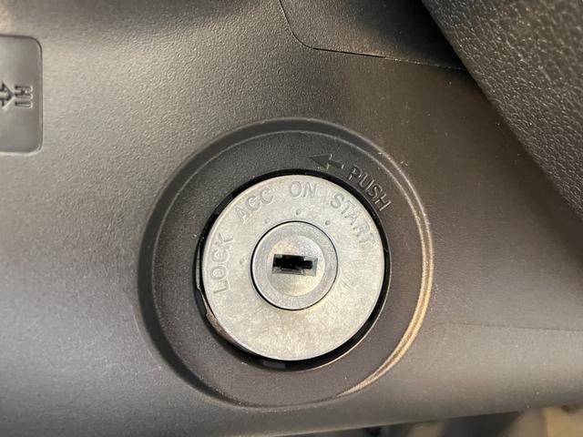 ハイゼットトラックスタンダード CVT 2WD ラジオCVT 2WD ワンオーナー AM/FMラジオ ハロゲンヘッドライト オートライト オートハイビーム アイドリングストップ ラバーマット スマアシ(香川県)の中古車