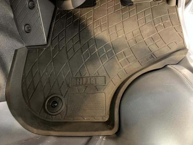 ハイゼットトラックスタンダード CVT 2WD ラジオCVT 2WD ワンオーナー AM/FMラジオ ハロゲンヘッドライト オートライト オートハイビーム アイドリングストップ ラバーマット スマアシ(香川県)の中古車