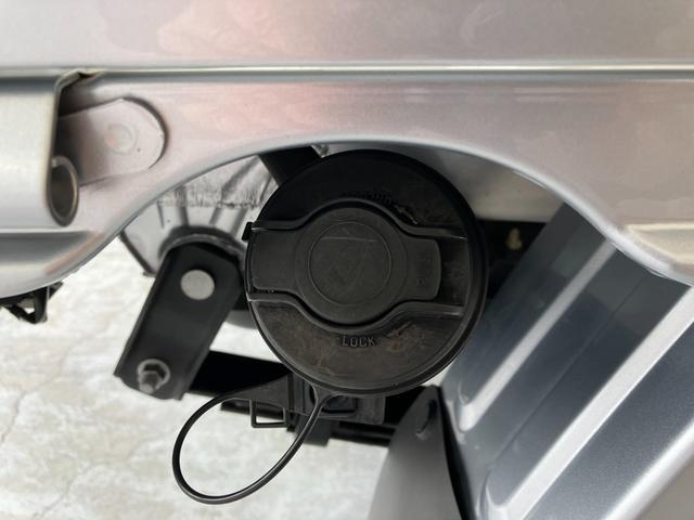 ハイゼットトラックスタンダード　農用スペシャル　４ＷＤ／作業灯ワンオーナー　４ＷＤ　作業灯　ＡＭ／ＦＭラジオ　ハロゲンヘッドライト　オートライト　オートマチックハイビーム　取扱説明書　メンテナンスノート（香川県）の中古車