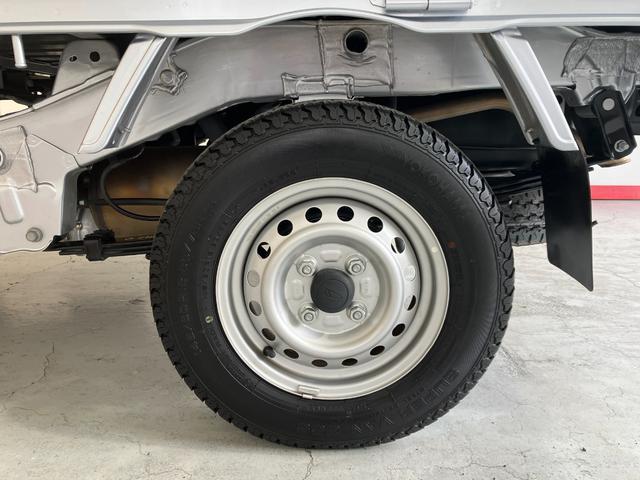 ハイゼットトラックスタンダード　農用スペシャル　４ＷＤ／作業灯ワンオーナー　４ＷＤ　作業灯　ＡＭ／ＦＭラジオ　ハロゲンヘッドライト　オートライト　オートマチックハイビーム　取扱説明書　メンテナンスノート（香川県）の中古車