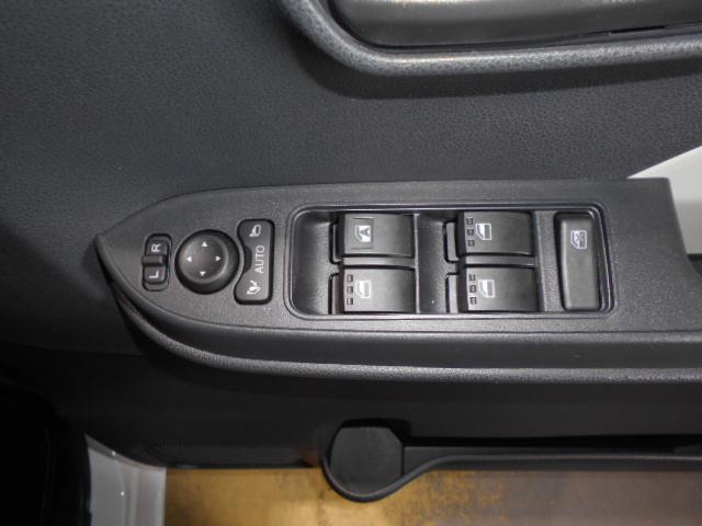 タントＸ　４ＷＤ（福井県）の中古車