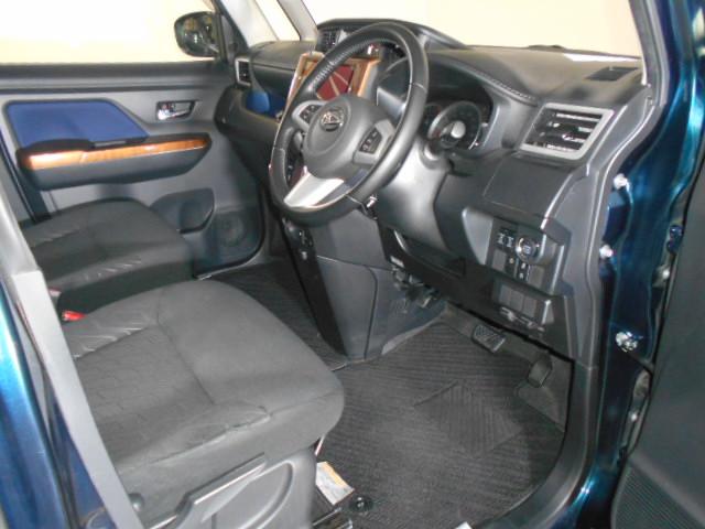 トールカスタムG SA2 4WD 9インチナビ ドラレコ装着ダイハツ純正9インチメモリーナビ ドライブレコーダー パノラマモニター装着(福井県)の中古車