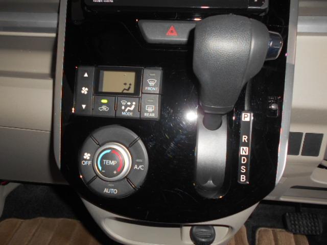 タントX SA3 4WD 純正ナビ バックモニター 装着2017年モデル ダイハツ純正ワイドエントリーメモリーナビ バックモニター 装着車(福井県)の中古車