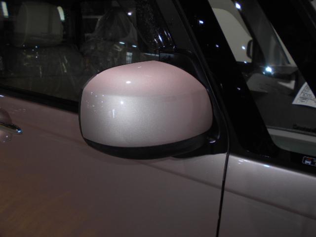 ムーヴキャンバスＸメイクアップリミテッド　ＳＡ３　４ＷＤ　純正ナビ　ドラレコ２０１９年モデル　ダイハツ純正８インチメモリーナビ　ドライブレコーダー　パノラマモニター　装着車（福井県）の中古車