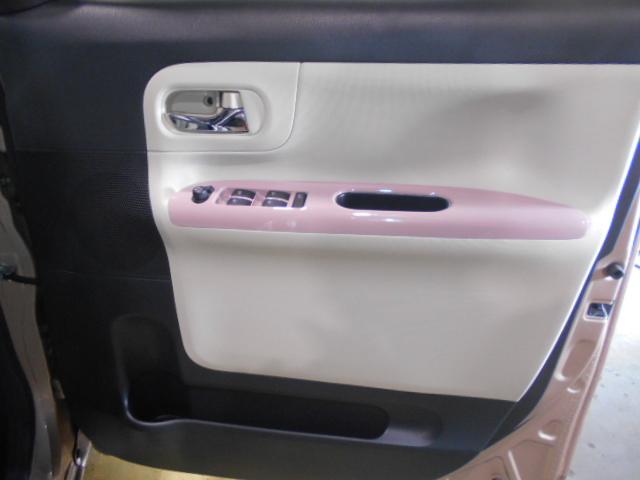 ムーヴキャンバスＸメイクアップリミテッド　ＳＡ３　４ＷＤ　純正ナビ　ドラレコ２０１９年モデル　ダイハツ純正８インチメモリーナビ　ドライブレコーダー　パノラマモニター　装着車（福井県）の中古車