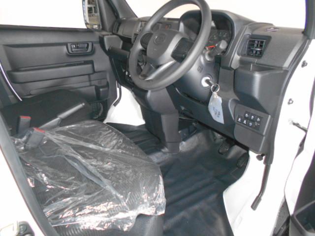 ハイゼットカーゴデラックス　４ＷＤ届出済未走行車（福井県）の中古車