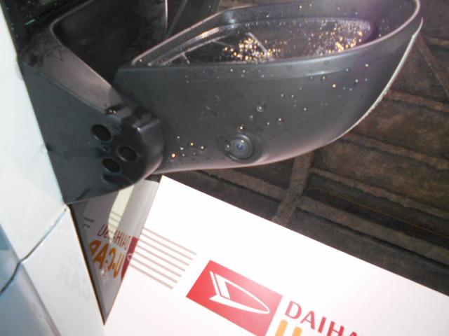 ムーヴキャンバスストライプスG 4WD届出済未走行車(福井県)の中古車