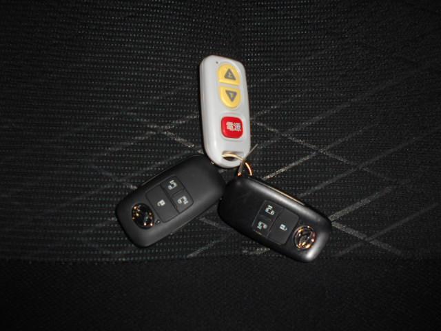 アトレースローパー　４ＷＤ　福祉車両　純正ナビ　バックモニター　装着２０２２年モデル　ダイハツ純正ワイドスタンダードメモリーナビ　バックモニター　ＴＶコントロールキット　装着車（福井県）の中古車