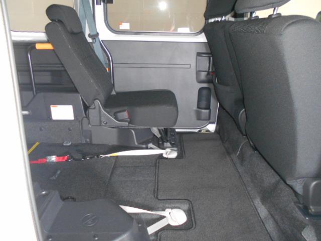 アトレースローパー　４ＷＤ　福祉車両　純正ナビ　バックモニター　装着２０２２年モデル　ダイハツ純正ワイドスタンダードメモリーナビ　バックモニター　ＴＶコントロールキット　装着車（福井県）の中古車