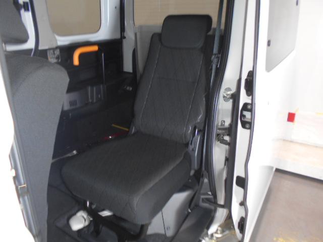 アトレースローパー　４ＷＤ　福祉車両　純正ナビ　バックモニター　装着２０２２年モデル　ダイハツ純正ワイドスタンダードメモリーナビ　バックモニター　ＴＶコントロールキット　装着車（福井県）の中古車