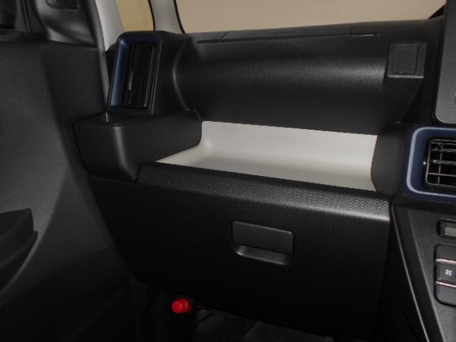 タントＸ　４ＷＤ届出済未走行車（福井県）の中古車