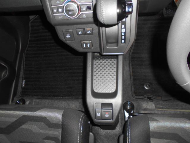 タフトＧ　クロムベンチャー　９インチディスプレイオーディオ装着パノラマモニター装着車（福井県）の中古車