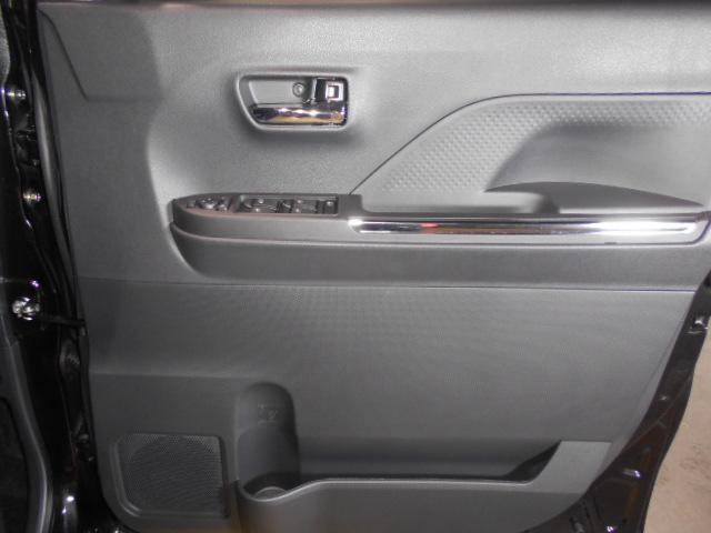 タントカスタムＸ　４ＷＤ登録済未走行車（福井県）の中古車