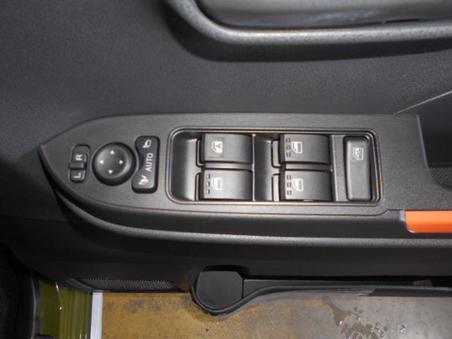 タントファンクロス　４ＷＤ　９インチディスプレイオーディオ装着パノラマモニター装着車　登録済未走行車（福井県）の中古車