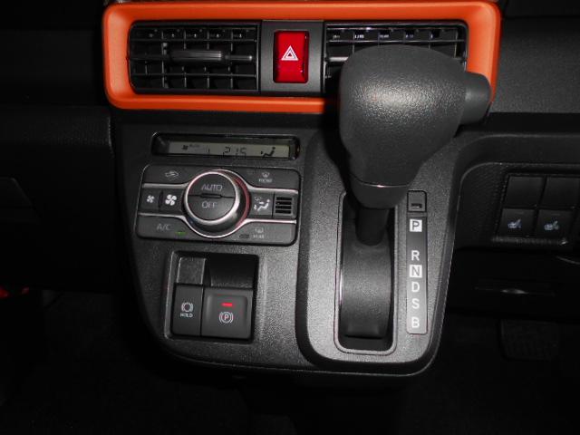 タントファンクロス　４ＷＤ　９インチディスプレイオーディオ装着パノラマモニター装着車　登録済未走行車（福井県）の中古車