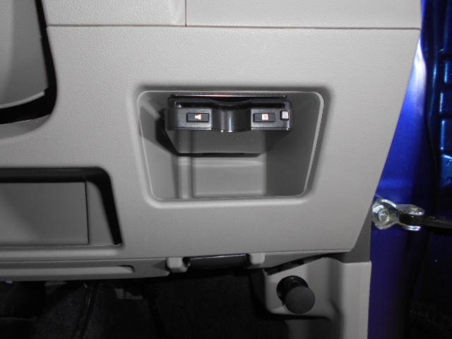 タントＸ　ＳＡ３　純正ナビ　ドラレコ　バックモニター装着２０１８年モデル　ダイハツ純正メモリーナビ　ドライブレコーダー　バックモニター　装着車（福井県）の中古車