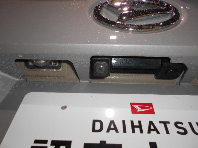 ムーヴキャンバスＧブラックアクセントＶＳ　ＳＡ３　純正ナビ　ドラレコ装着２０２１年モデル　ダイハツ純正８インチメモリーナビ　ドライブレコーダー　パノラマモニター　ＴＶコントロールキット　装着車（福井県）の中古車