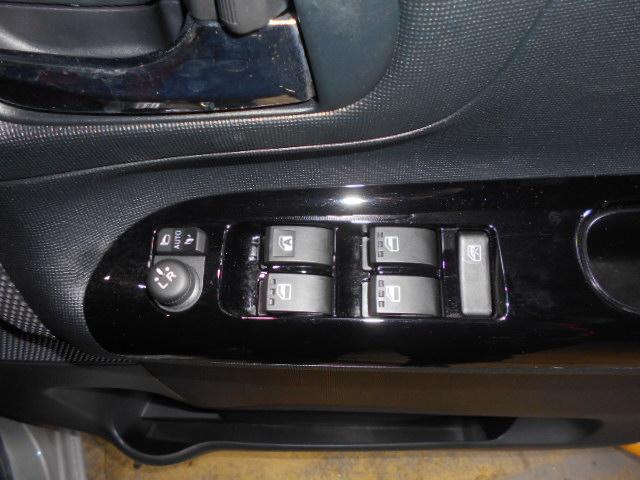 ムーヴキャンバスＧブラックアクセントＶＳ　ＳＡ３　純正ナビ　ドラレコ装着２０２１年モデル　ダイハツ純正８インチメモリーナビ　ドライブレコーダー　パノラマモニター　ＴＶコントロールキット　装着車（福井県）の中古車