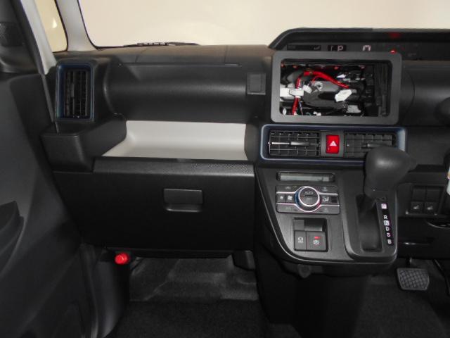 タントＸ　４ＷＤ届出済未走行車（福井県）の中古車