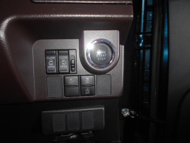 トールＧ　ＳＡ２　９インチナビ　ドラレコ　パノラマモニター装着ダイハツ純正９インチメモリーナビ　ドライブレコーダー　パノラマモニター　ＴＶコントロールキット　装着車　ノーマルタイヤ４本新品（福井県）の中古車