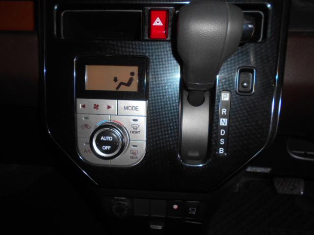 トールＧ　ＳＡ２　９インチナビ　ドラレコ　パノラマモニター装着ダイハツ純正９インチメモリーナビ　ドライブレコーダー　パノラマモニター　ＴＶコントロールキット　装着車　ノーマルタイヤ４本新品（福井県）の中古車