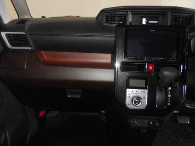 トールＧ　ＳＡ２　９インチナビ　ドラレコ　パノラマモニター装着ダイハツ純正９インチメモリーナビ　ドライブレコーダー　パノラマモニター　ＴＶコントロールキット　装着車　ノーマルタイヤ４本新品（福井県）の中古車