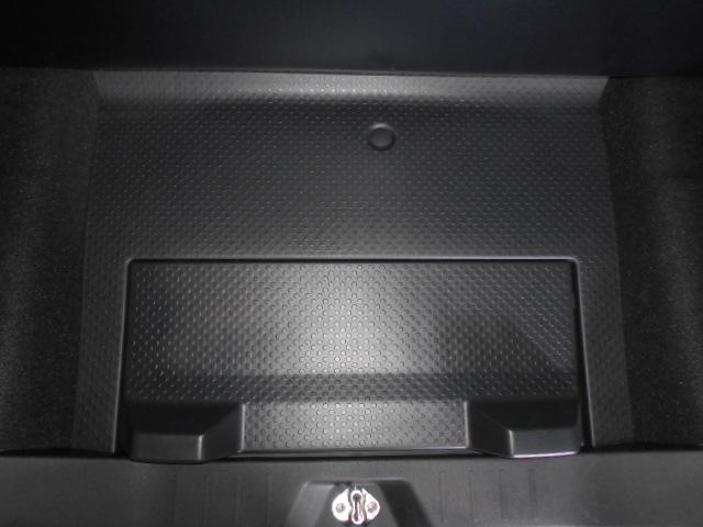 トールＧ　ＳＡ２　９インチナビ　ドラレコ　パノラマモニター装着ダイハツ純正９インチメモリーナビ　ドライブレコーダー　パノラマモニター　ＴＶコントロールキット　装着車　ノーマルタイヤ４本新品（福井県）の中古車